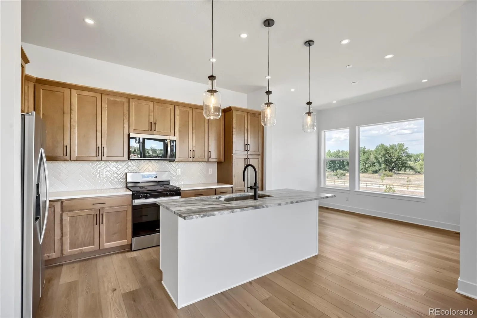 3430 W Elmhurst Avenue Littleton CO 80120 | MLS #REC3351751 08222026221227 1600 3