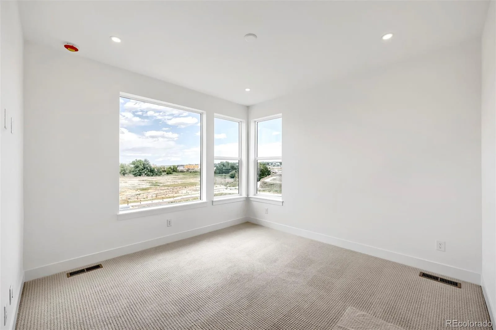 3430 W Elmhurst Avenue Littleton CO 80120 | MLS #REC3351751 08222026221227 1600 6