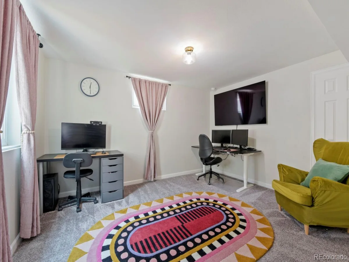 2555 E Maplewood Avenue Littleton CO 80121 MLS #REC3355960 07092026164456 1200 20