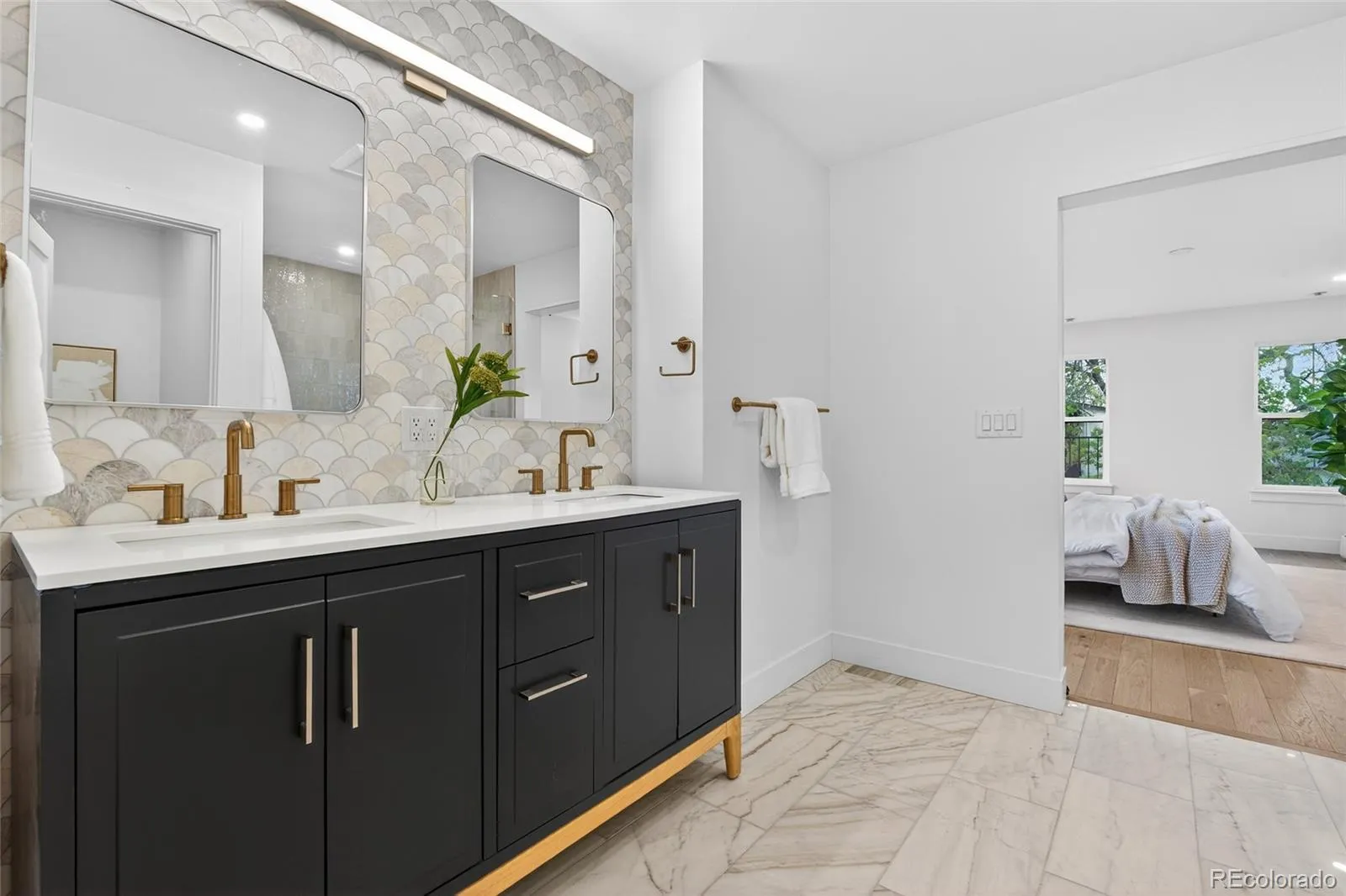2362 S Acoma Street Denver CO 80223 MLS #REC3356593 04212026170929 1600 25