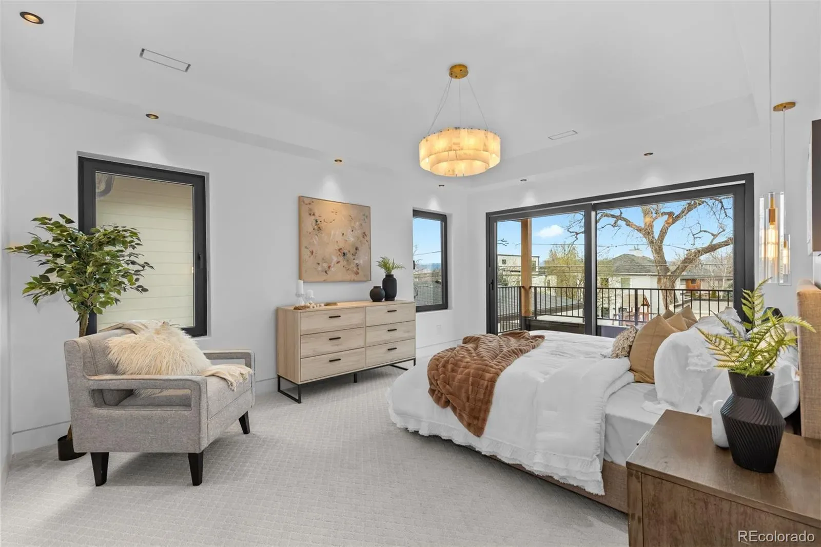 03172026230341 1600 25