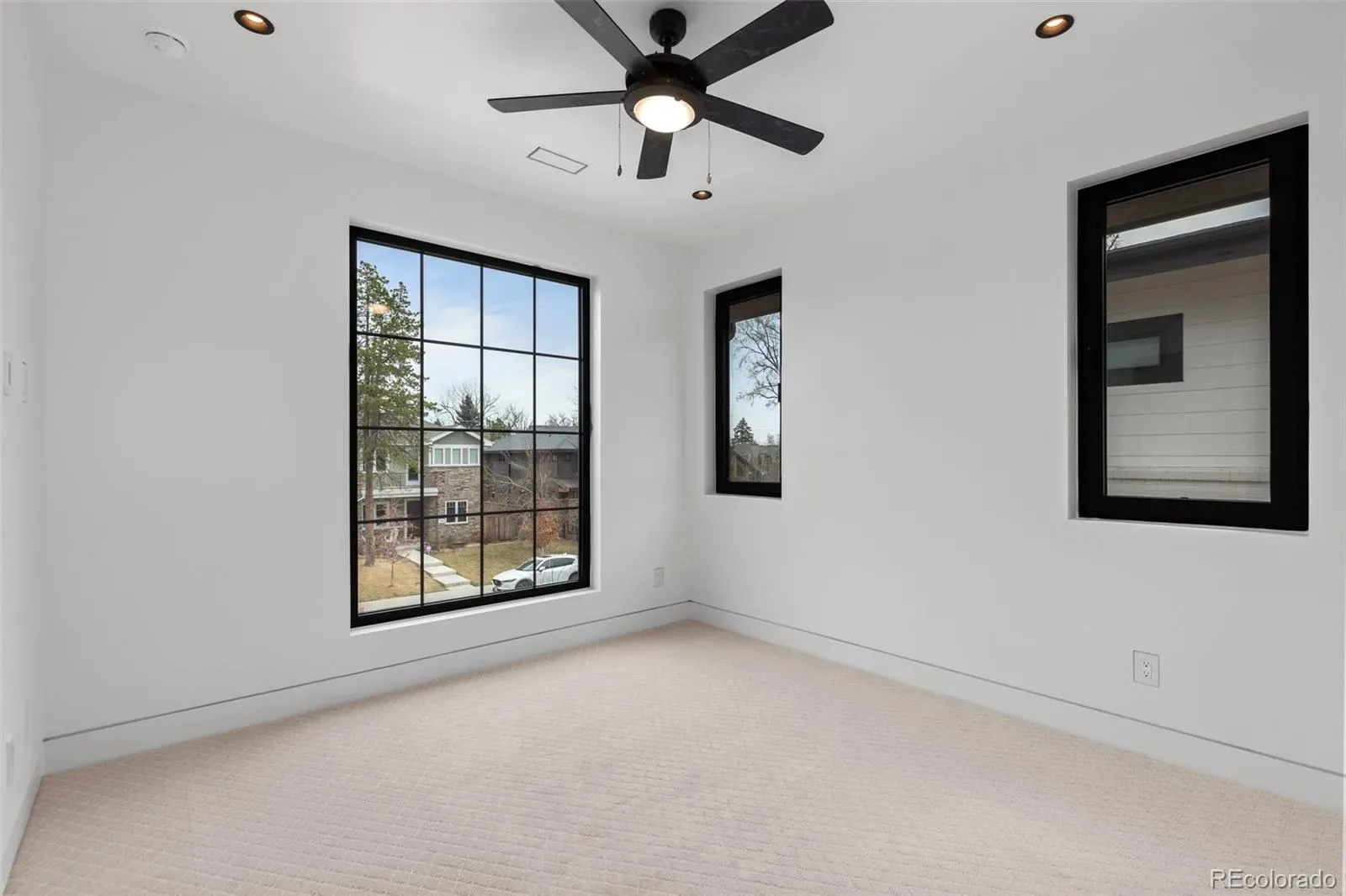 03172026230341 1600 35