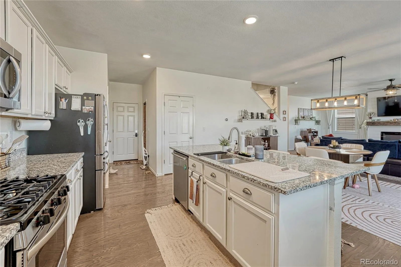 6044 Point Rider Circle Castle Rock CO 80104 | MLS #REC3361781 05092026192424 1600 9