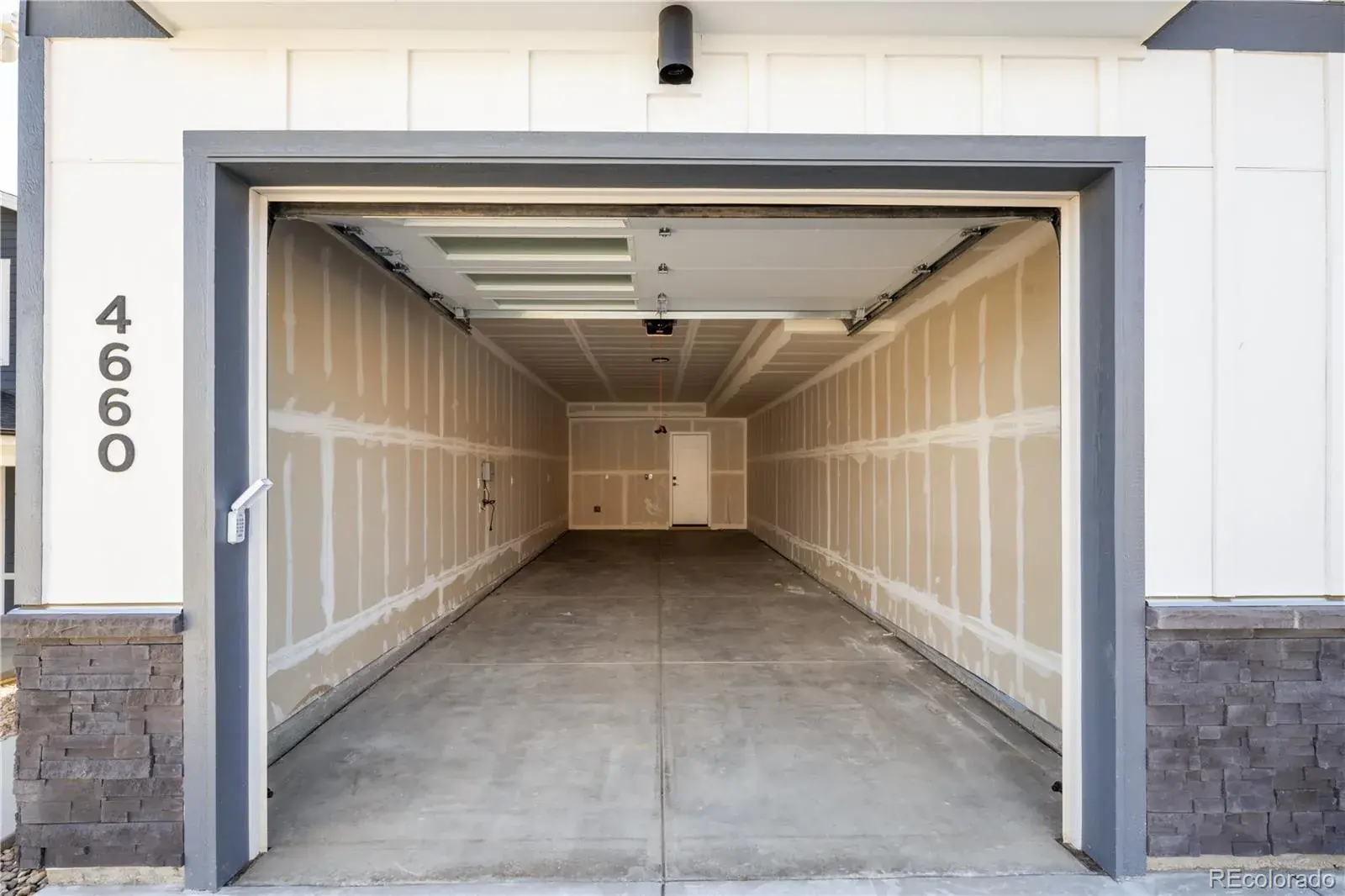 02112026195829 1600 23