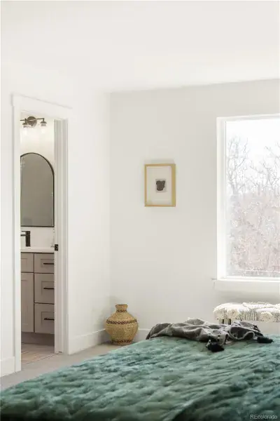 02112026195829 800 29