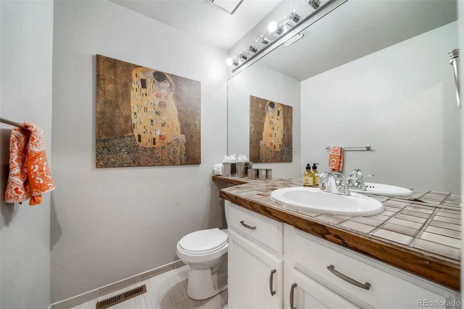 2874 W Long Drive #B Littleton CO 80120 | MLS #REC3362361 08262026180713 1600 10