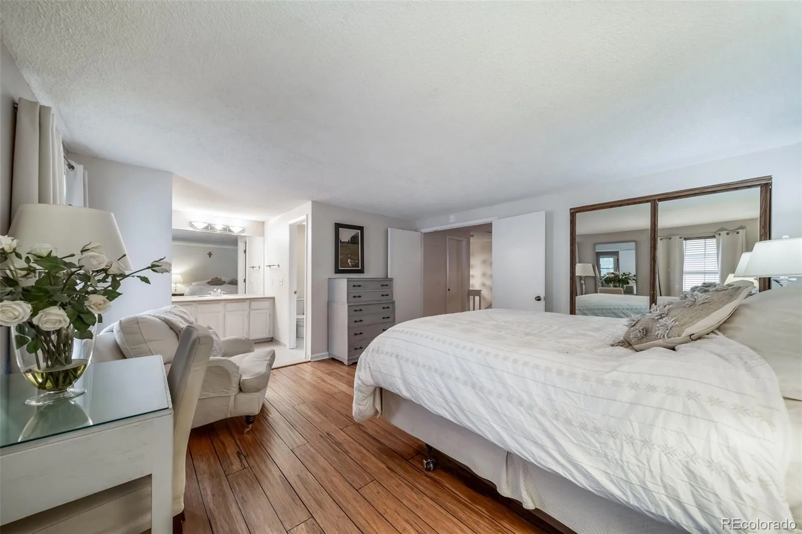 2874 W Long Drive #B Littleton CO 80120 | MLS #REC3362361 08262026180713 1600 16