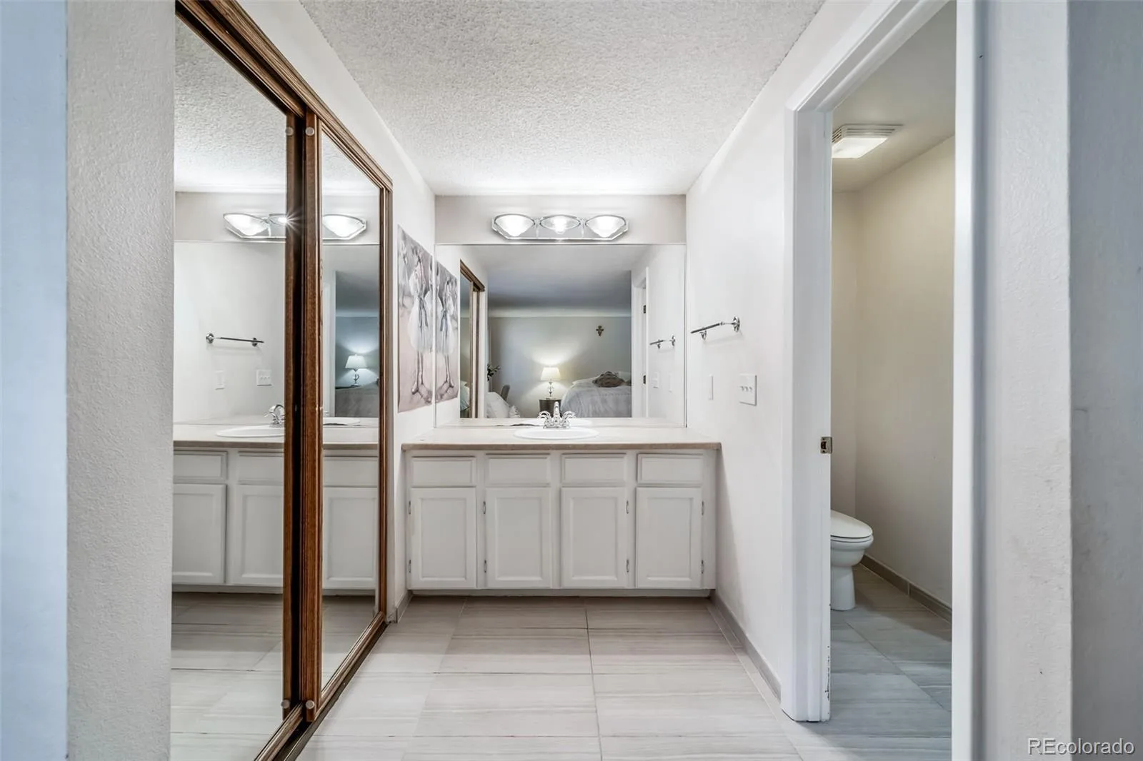 2874 W Long Drive #B Littleton CO 80120 | MLS #REC3362361 08262026180713 1600 17