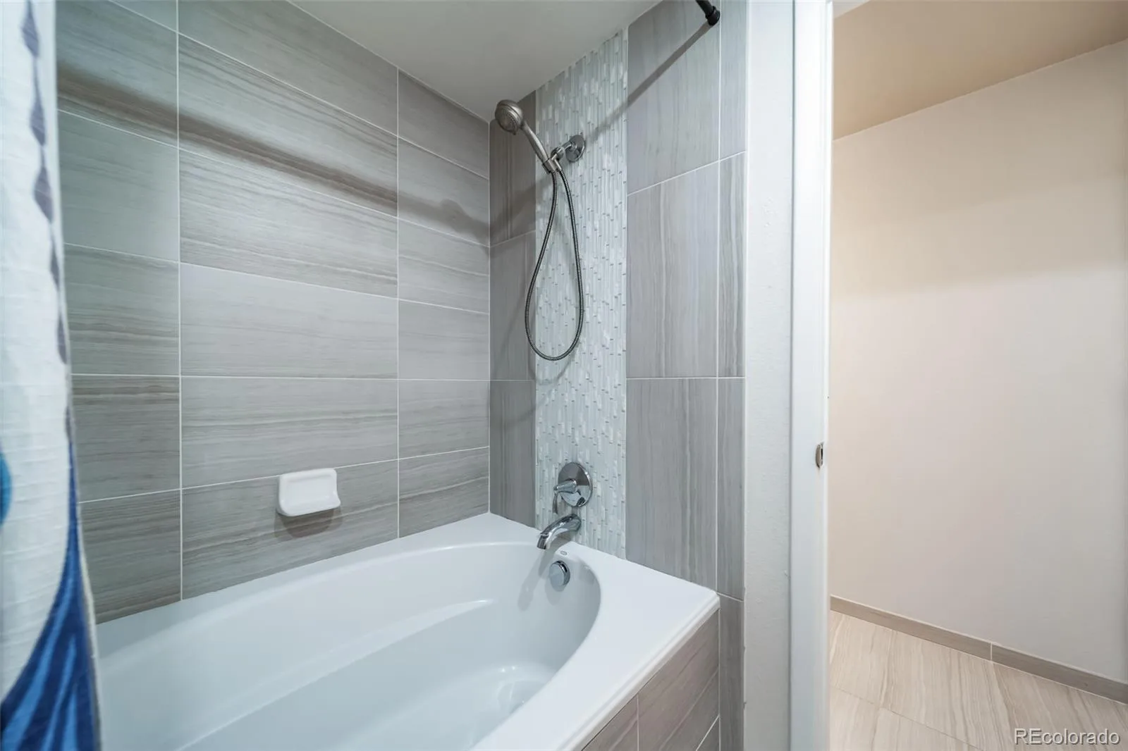 2874 W Long Drive #B Littleton CO 80120 | MLS #REC3362361 08262026180713 1600 18