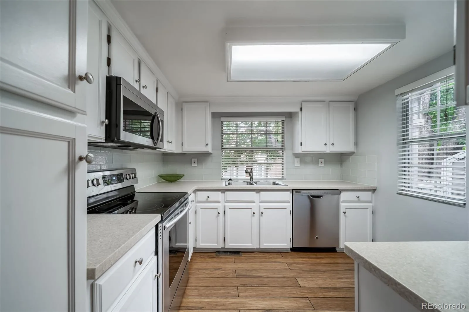 2874 W Long Drive #B Littleton CO 80120 | MLS #REC3362361 08262026180713 1600 6