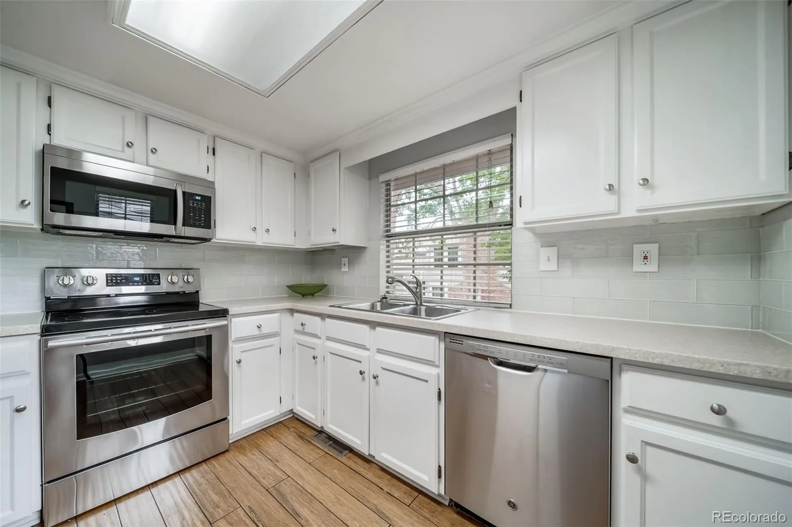 2874 W Long Drive #B Littleton CO 80120 | MLS #REC3362361 08262026180713 1600 7