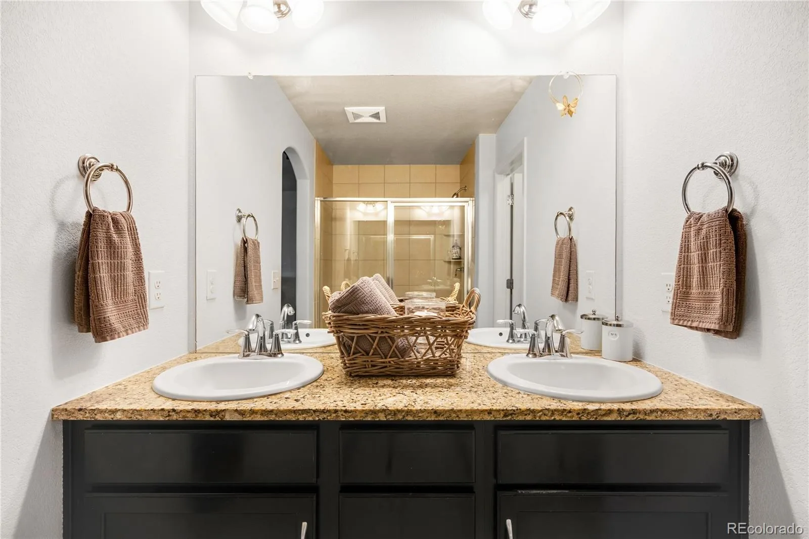 15149 W Washburn Avenue Lakewood CO 80228 | MLS #REC3363829 09232026082611 1600 14