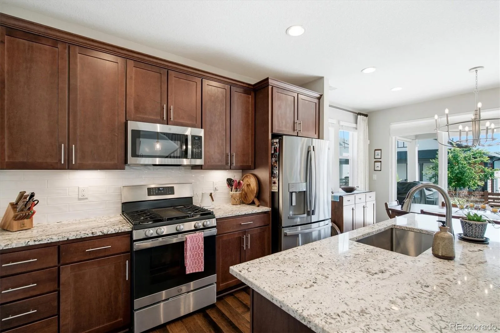 871 Golden Peak Drive Erie CO 80516 | MLS #REC3364049 08262026004456 1600 5