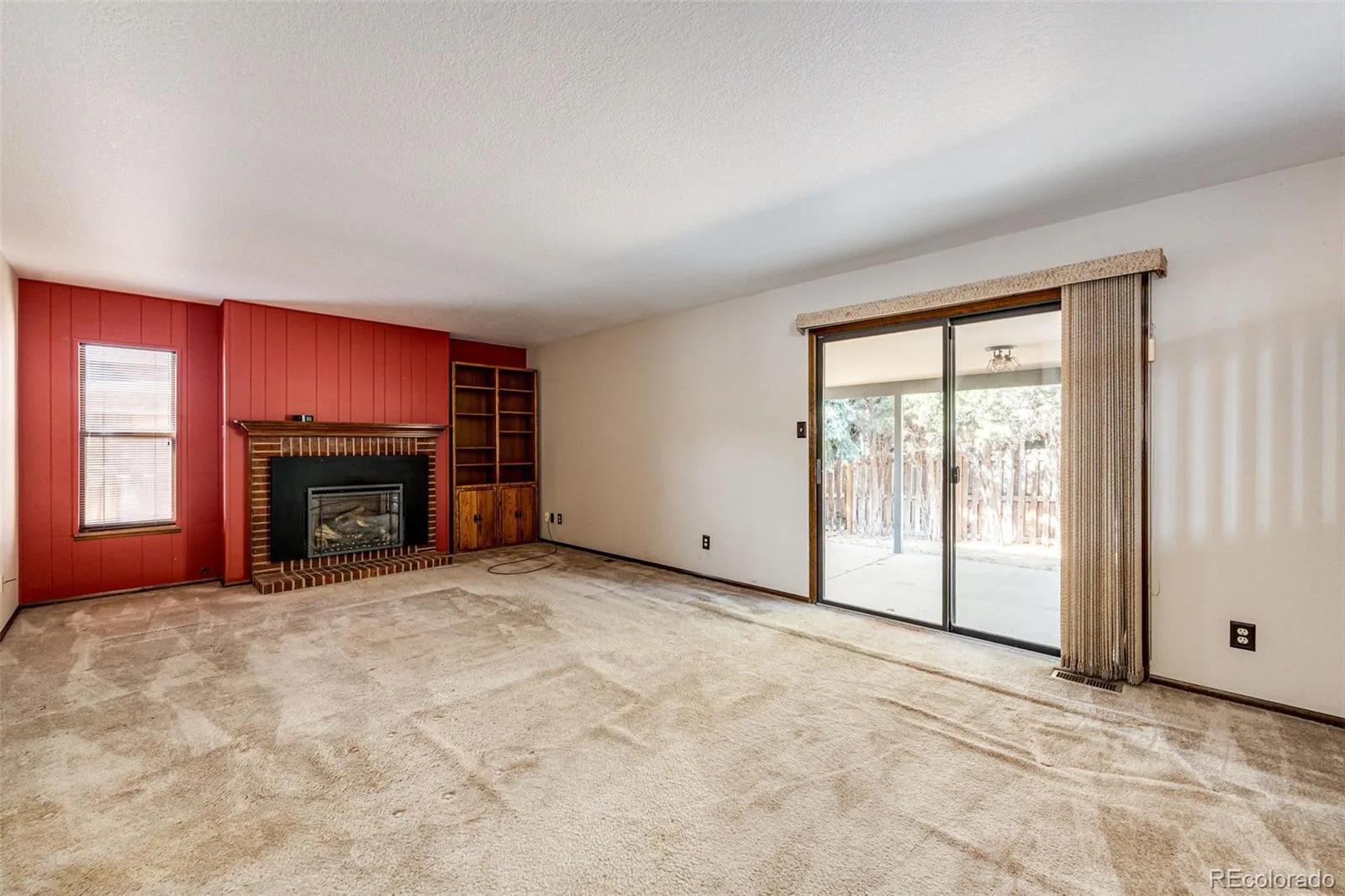 2303 S Eldridge Court Lakewood CO 80228 | MLS #REC3365235 08062026022420 1600 26