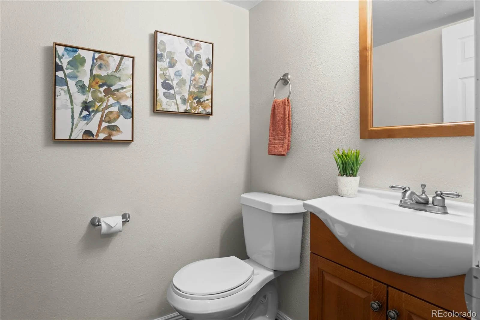 3737 S Walden Street Aurora CO 80013 MLS #REC3365833 05022026055840 1600 14