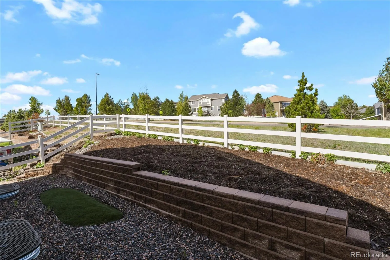 3921 John Court Castle Rock CO 80104 | MLS #REC3367351 05242026233520 1600 25