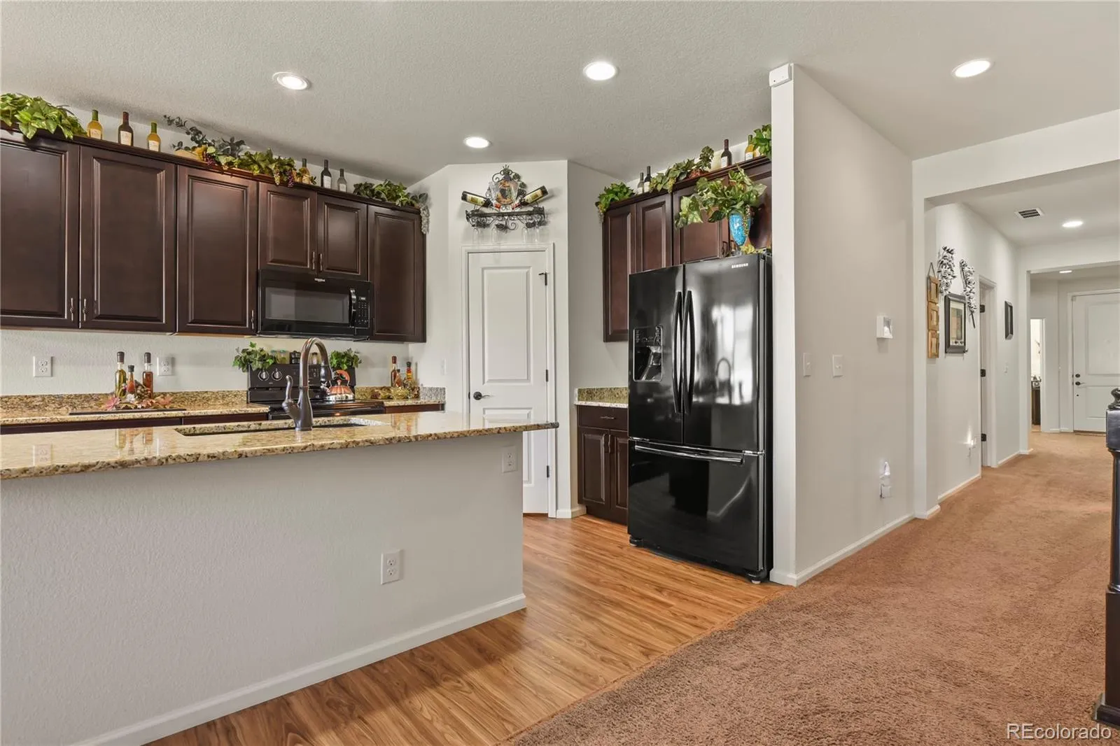 3921 John Court Castle Rock CO 80104 | MLS #REC3367351 05242026233520 1600 5