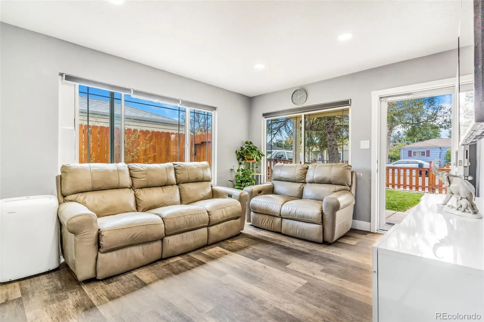 884 Vaughn Street Aurora CO 80011 MLS #REC3367783 03182026165933 1600 5