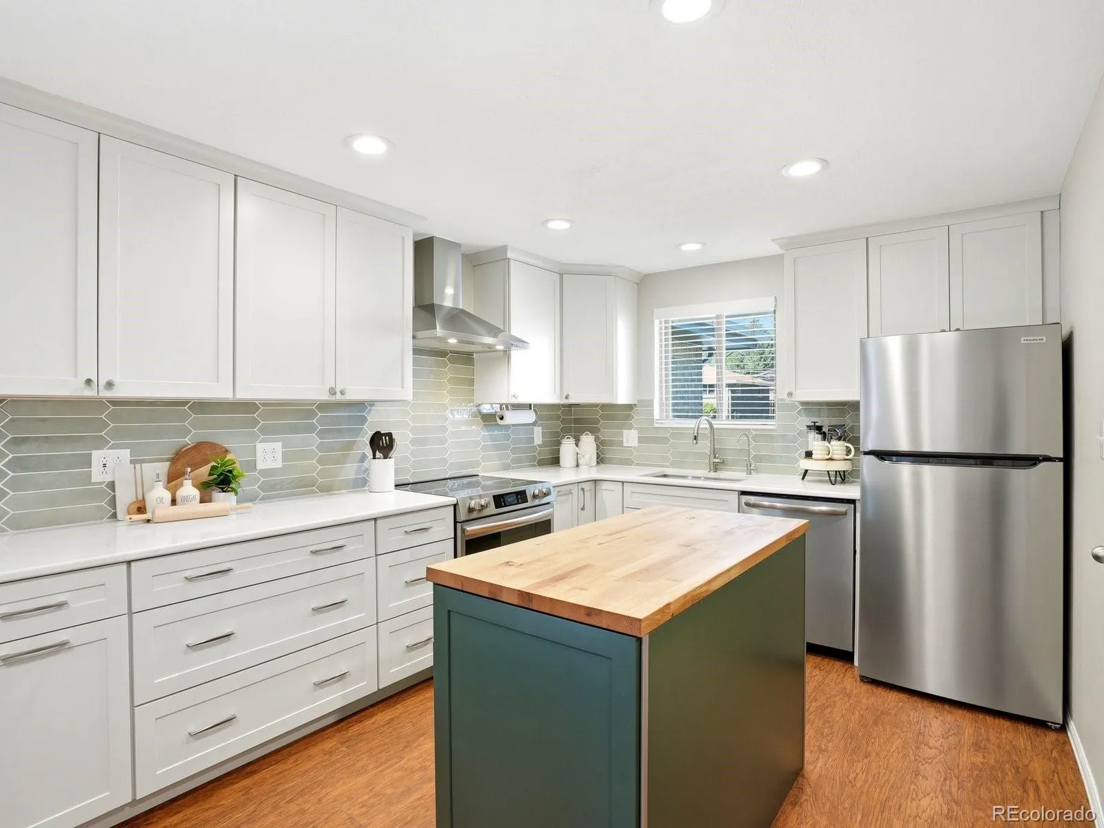 04162026192137 1600 12