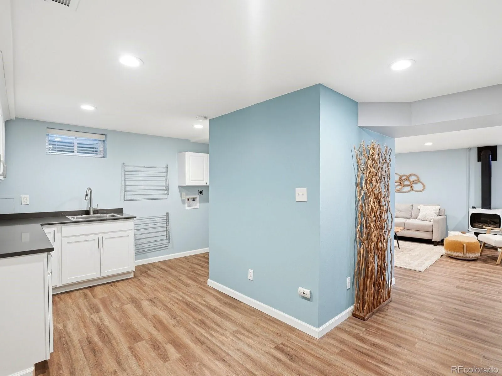 04162026192137 1600 27