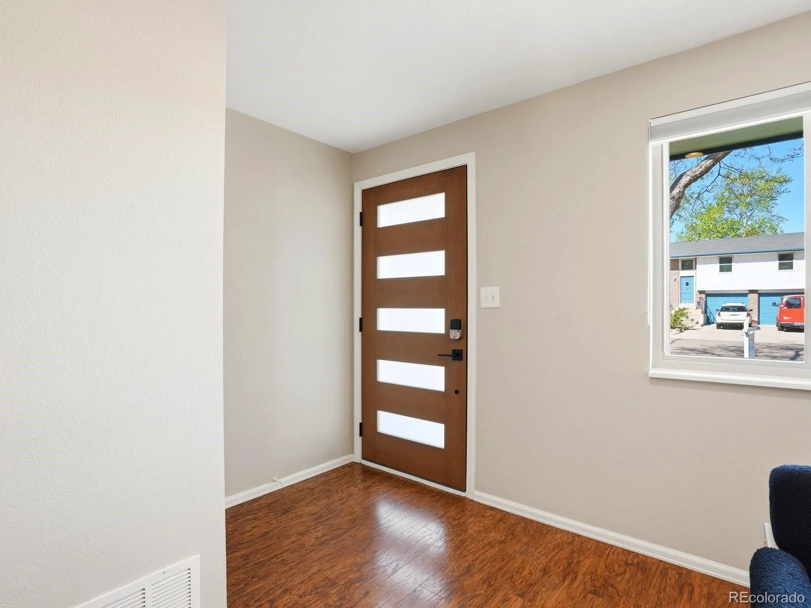 04162026192137 1600 3