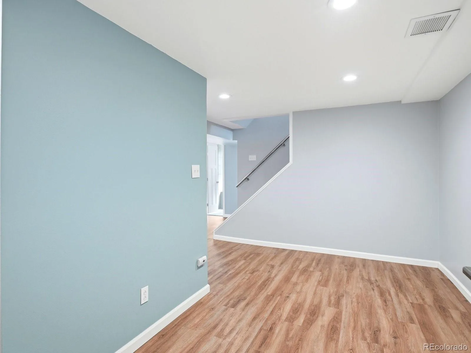 04162026192137 1600 30