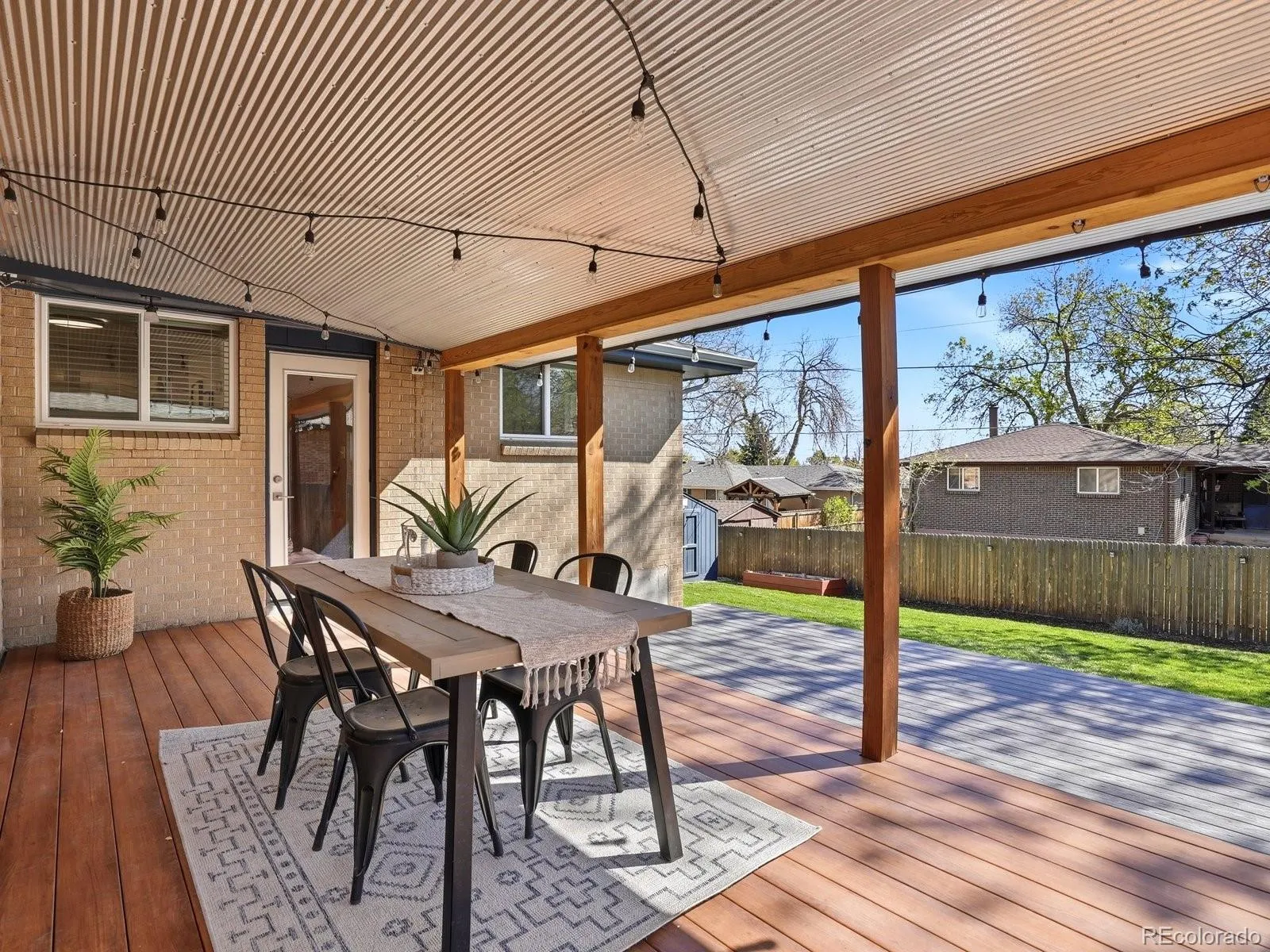 04162026192137 1600 35