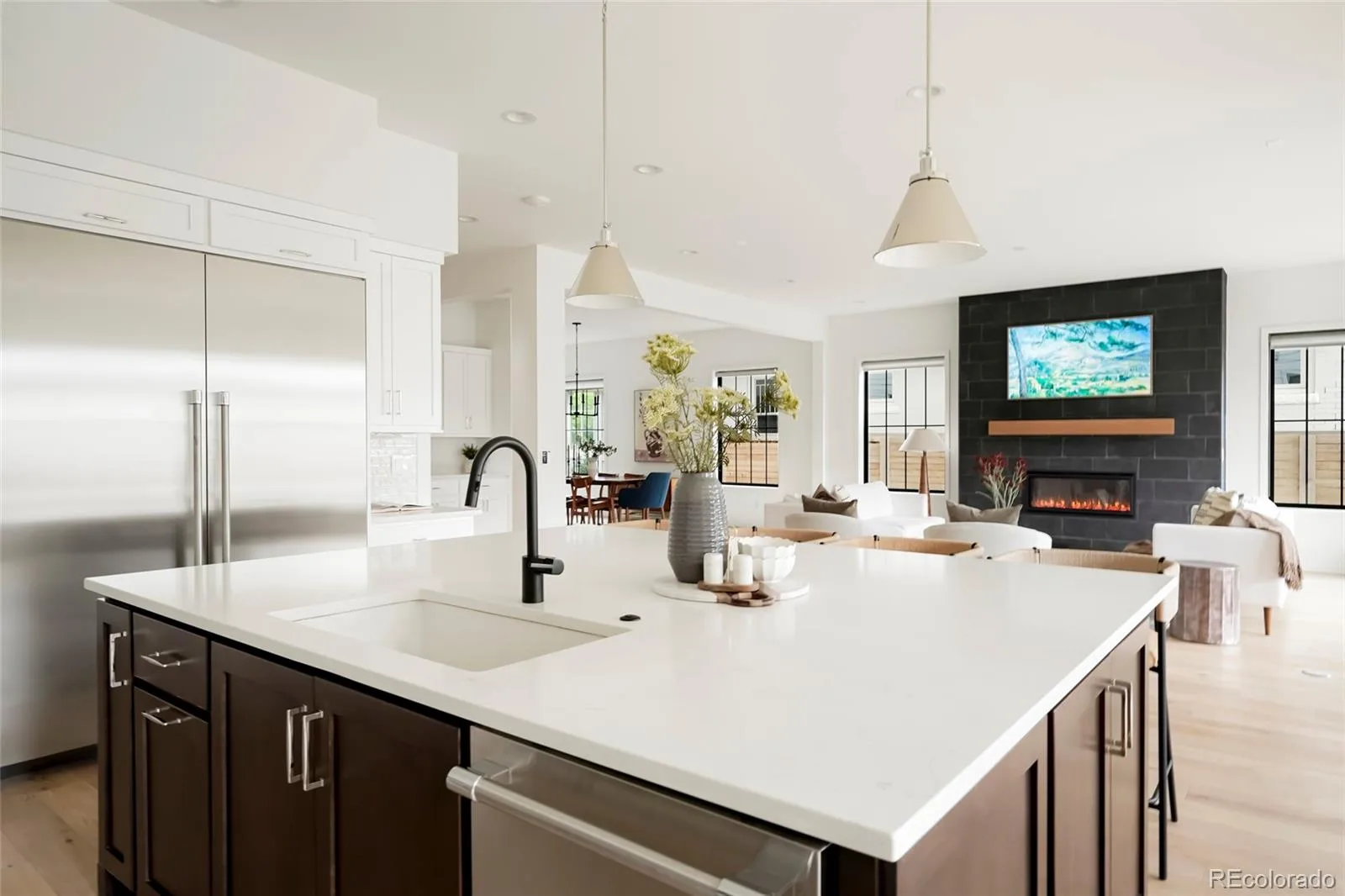 151 S Humboldt Street Denver CO 80209 MLS #REC3369434 06102026180443 1600 14