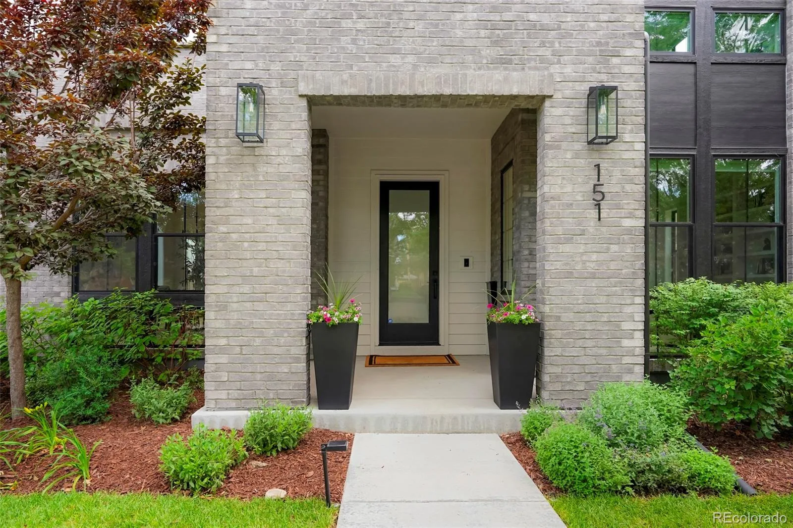 151 S Humboldt Street Denver CO 80209 MLS #REC3369434 06102026180443 1600 2