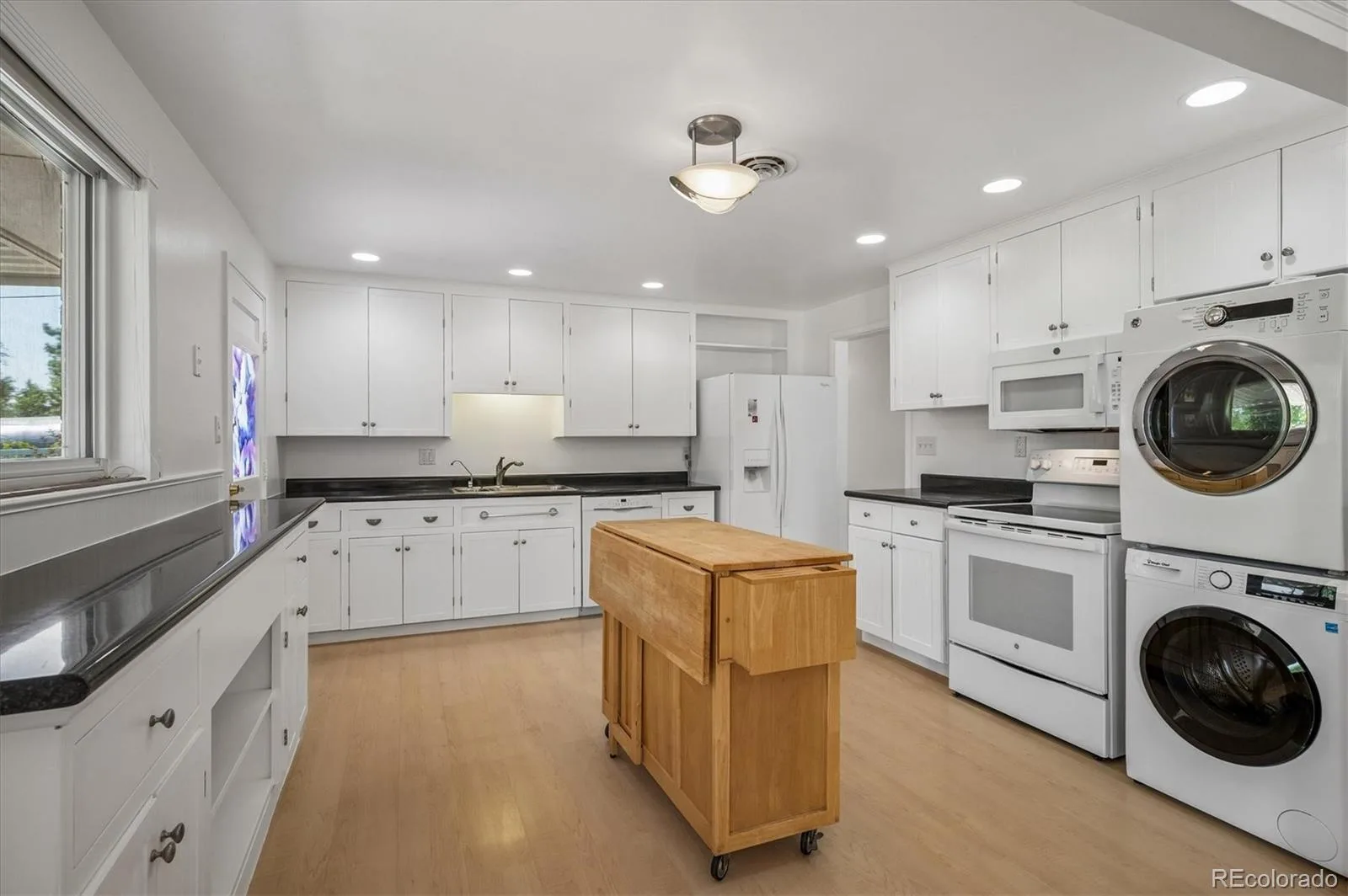 1770 Nelson Street Lakewood CO 80215 | MLS #REC3370160 07232026171212 1600 8
