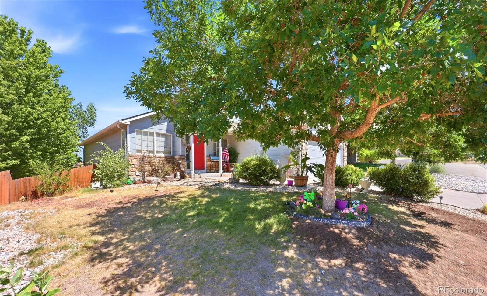 607 Branding Iron Lane Castle Rock CO 80104 | MLS #REC3371827 07162026184747 1600 2
