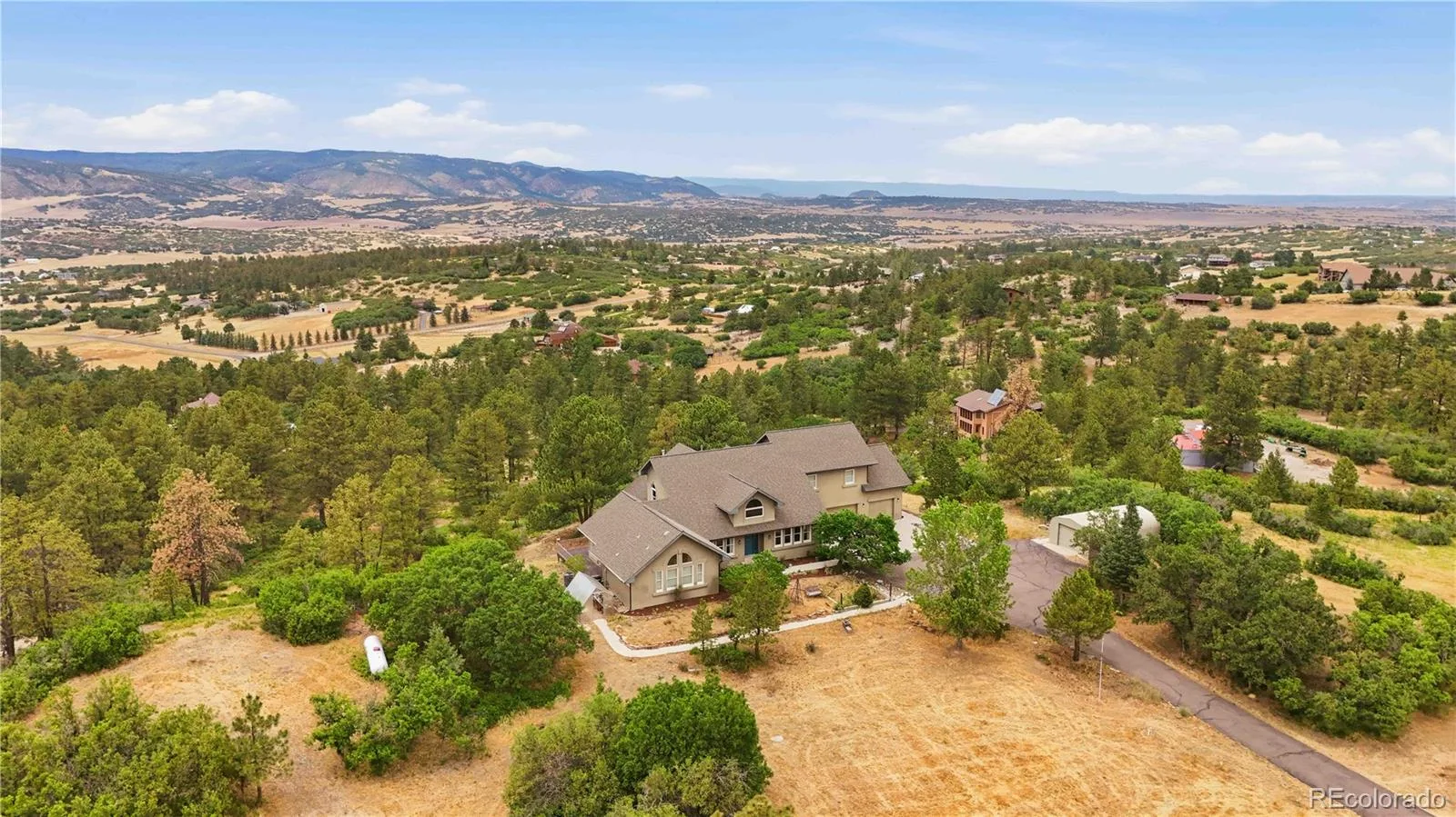 2861 Butte Circle Sedalia CO 80135 | MLS #REC3372041 07292026153819 1600 39
