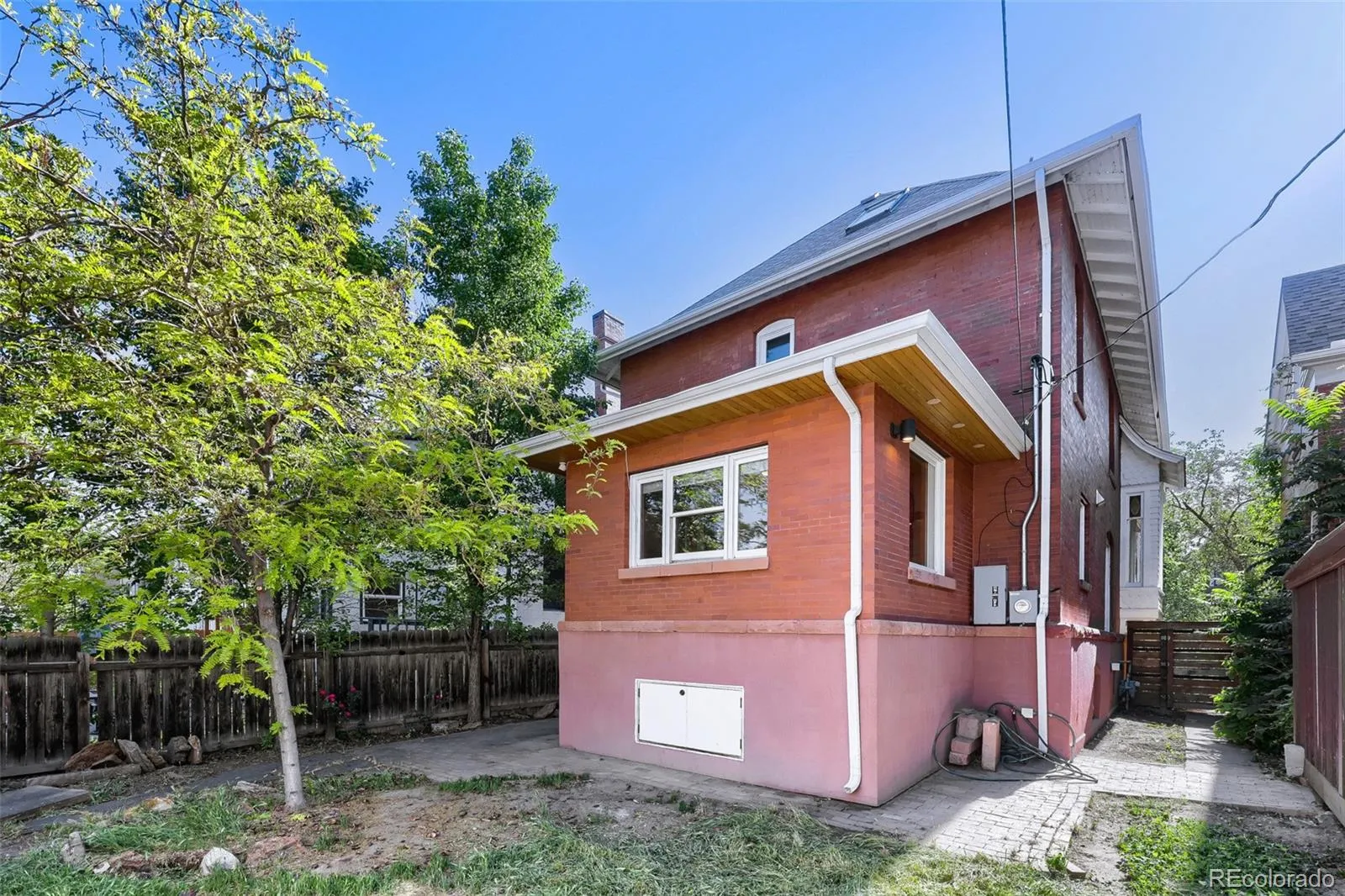 1217 Josephine Street Denver CO 80206 MLS #REC3374438 05232026092849 1600 23