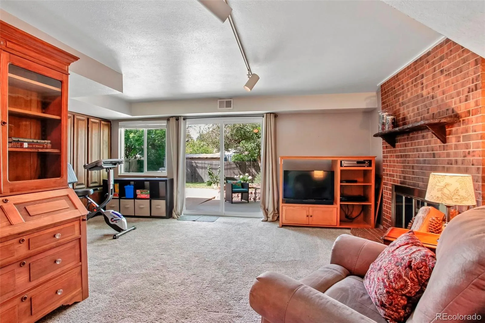 454 W Acoma Drive Littleton CO 80120 MLS #REC3375414 06102026211853 1600 13