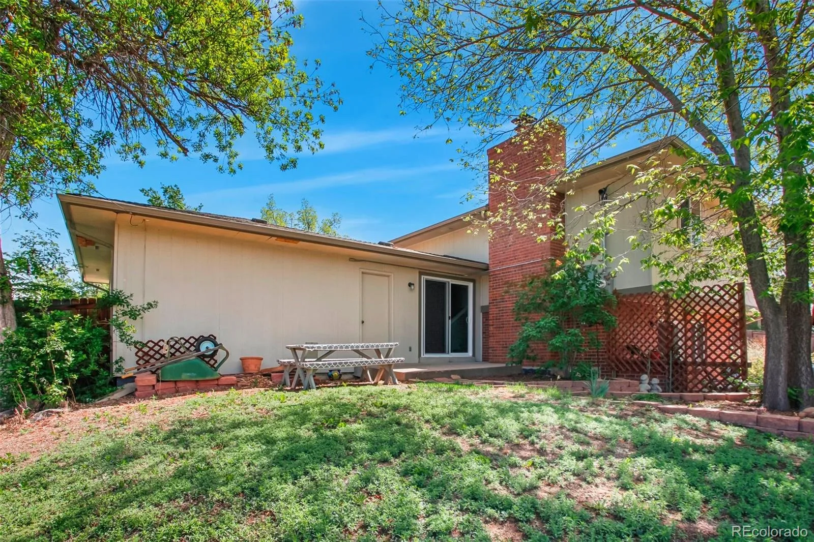454 W Acoma Drive Littleton CO 80120 MLS #REC3375414 06102026211853 1600 23