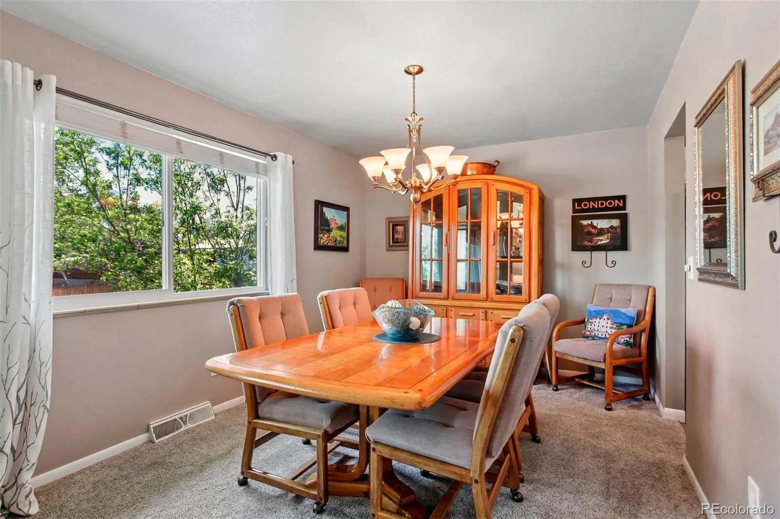 454 W Acoma Drive Littleton CO 80120 MLS #REC3375414 06102026211853 1600 4