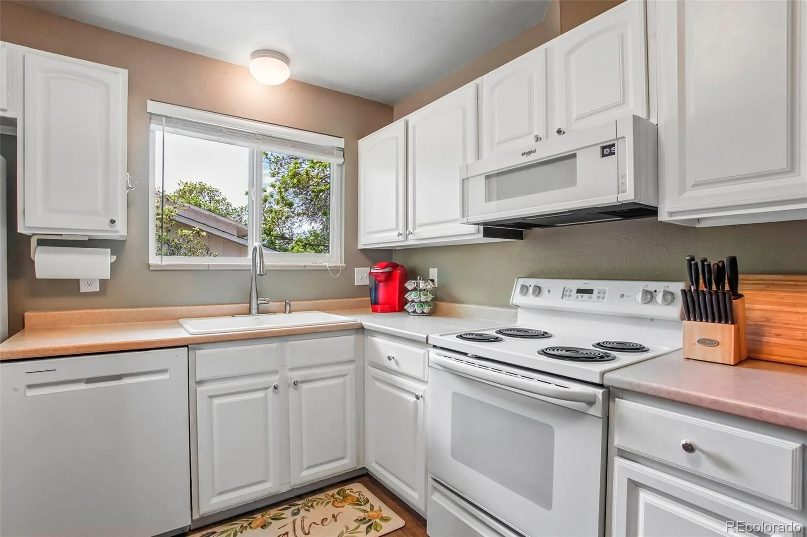 454 W Acoma Drive Littleton CO 80120 MLS #REC3375414 06102026211853 1600 6