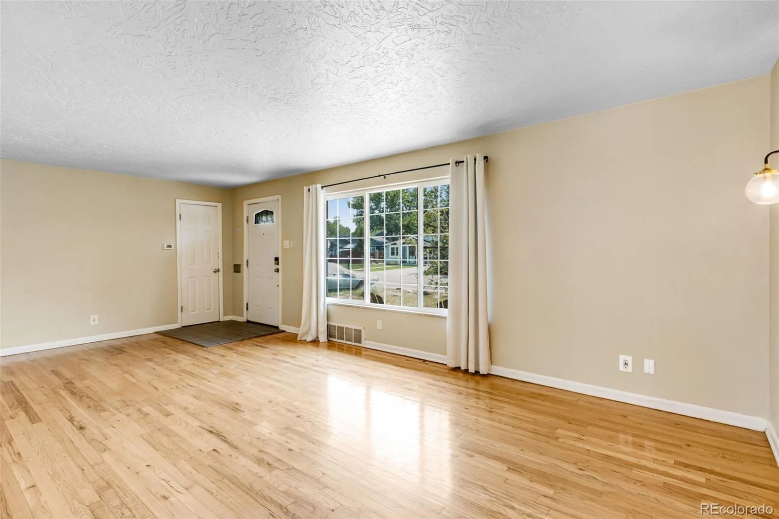 5275 Dudley Street Arvada CO 80002 MLS #REC3376970 07082026233319 1600 18