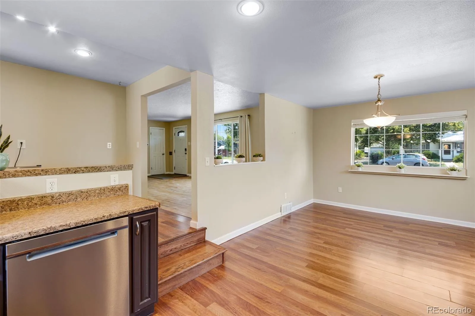 5275 Dudley Street Arvada CO 80002 MLS #REC3376970 07082026233319 1600 28