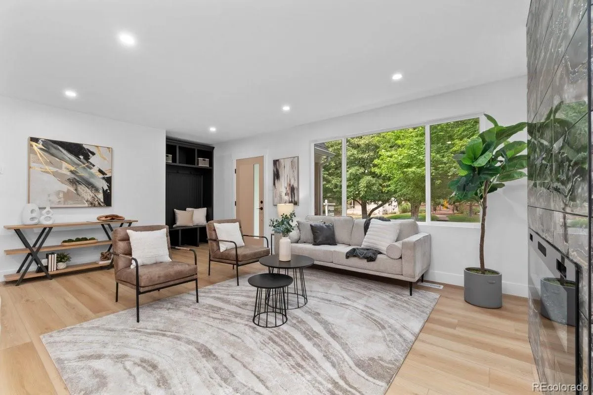 04092026223419 1200 1