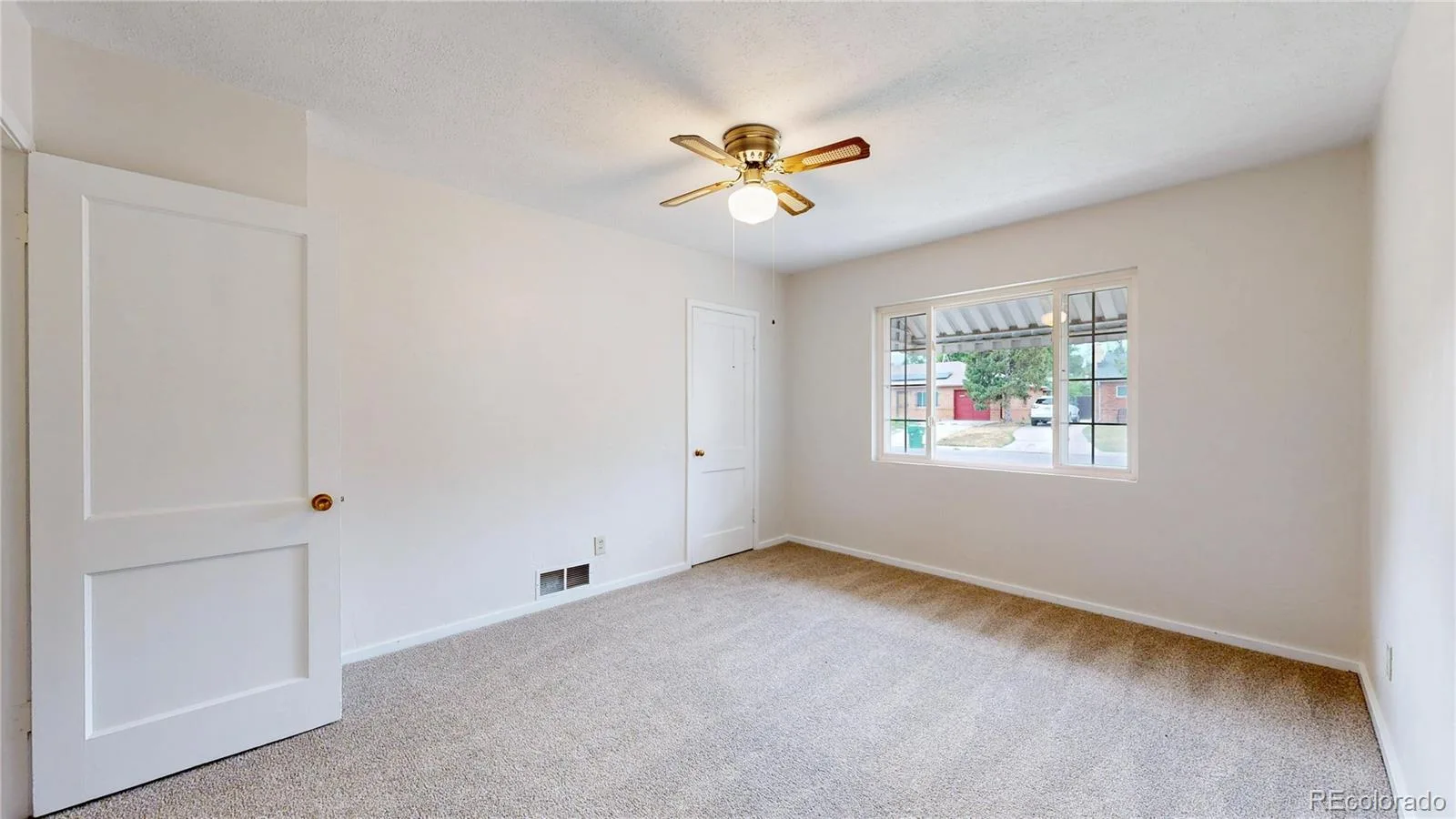 820 Tucson Street Aurora CO 80011 | MLS #REC3377818 07312026172505 1600 20