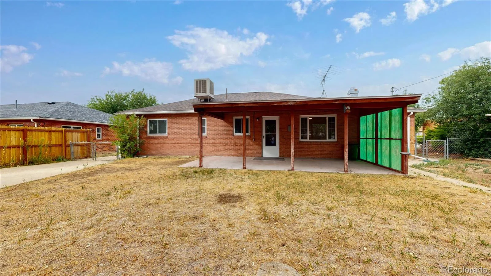 820 Tucson Street Aurora CO 80011 | MLS #REC3377818 07312026172505 1600 31