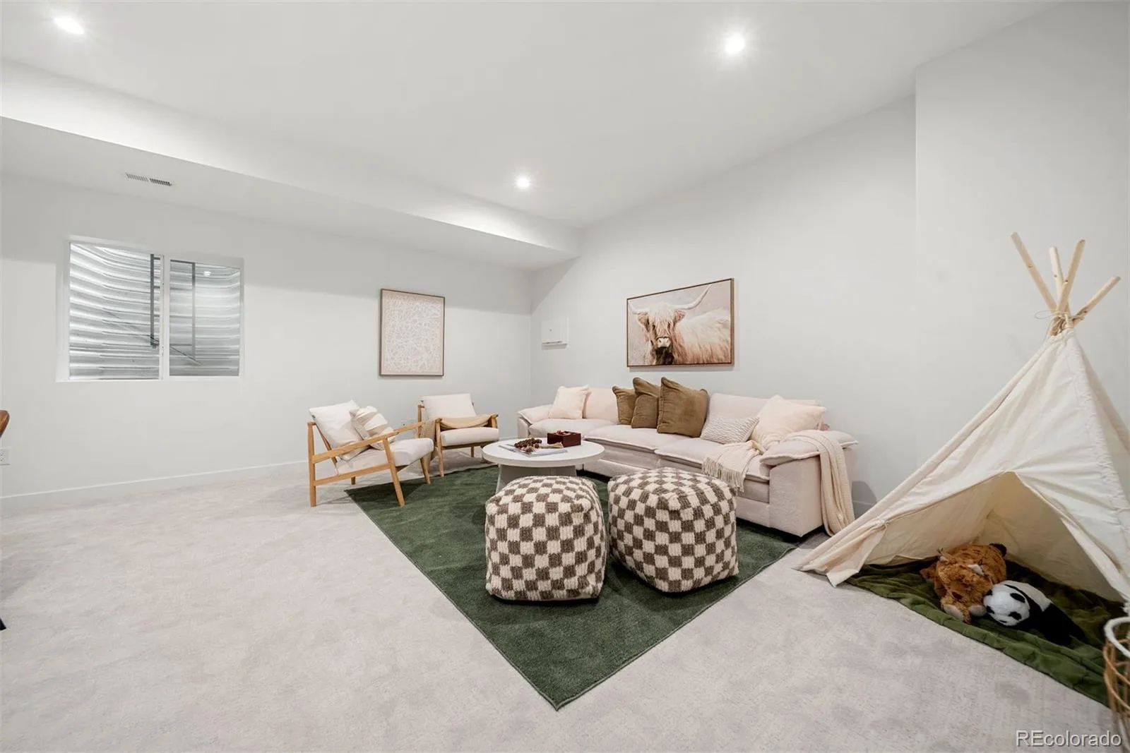 2357 S Bannock Street Denver CO 80223 | MLS #REC3378098 08212026140858 1600 39
