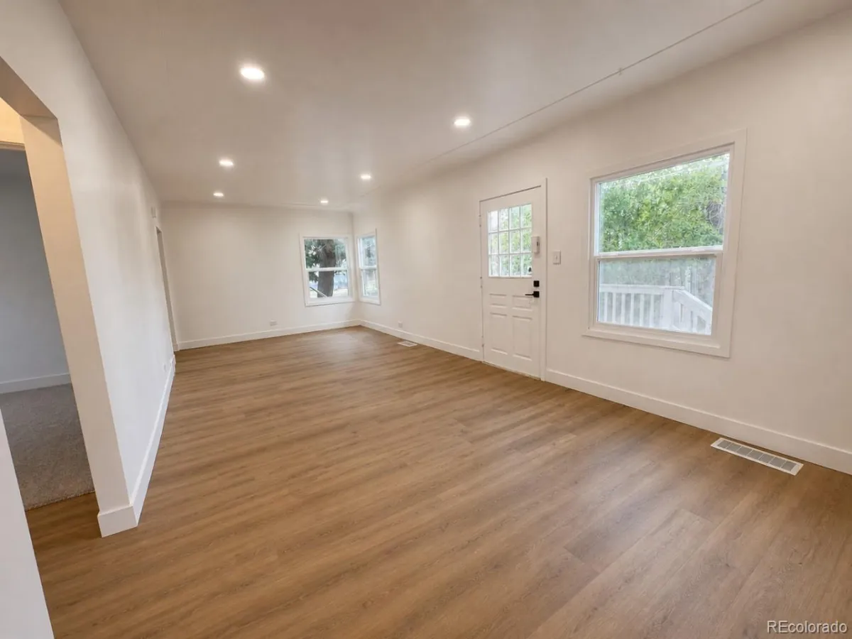1315 S Knox Court Denver CO 80219 MLS #REC3378591 05022026161900 1200 3