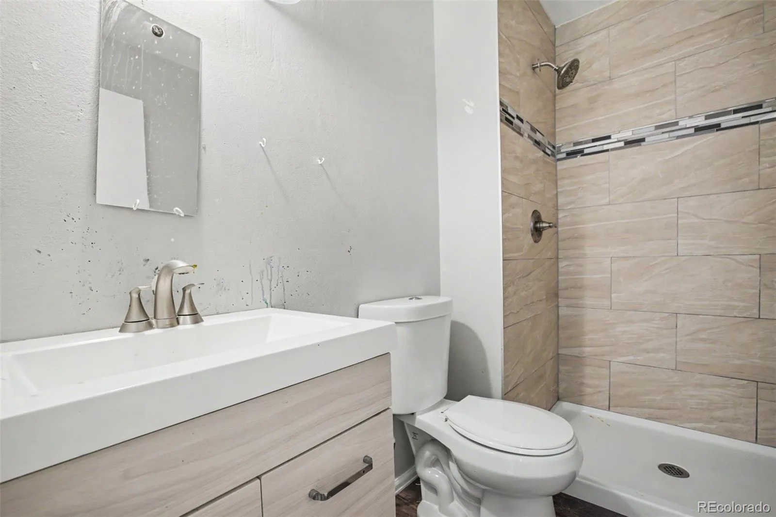 15418 E Oxford Avenue Aurora CO 80013 | MLS #REC3378951 08072026025746 1600 7