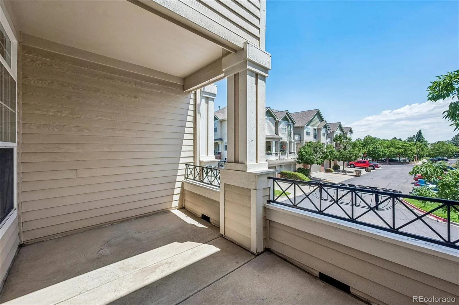 1375 S Dayton Court Denver CO 80247 MLS #REC3380885 07182026190756 1600 23