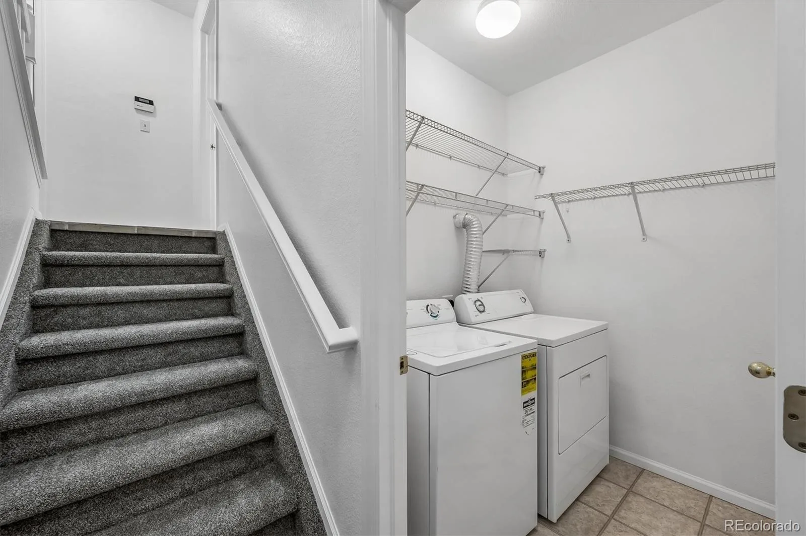 1375 S Dayton Court Denver CO 80247 MLS #REC3380885 07182026190756 1600 27