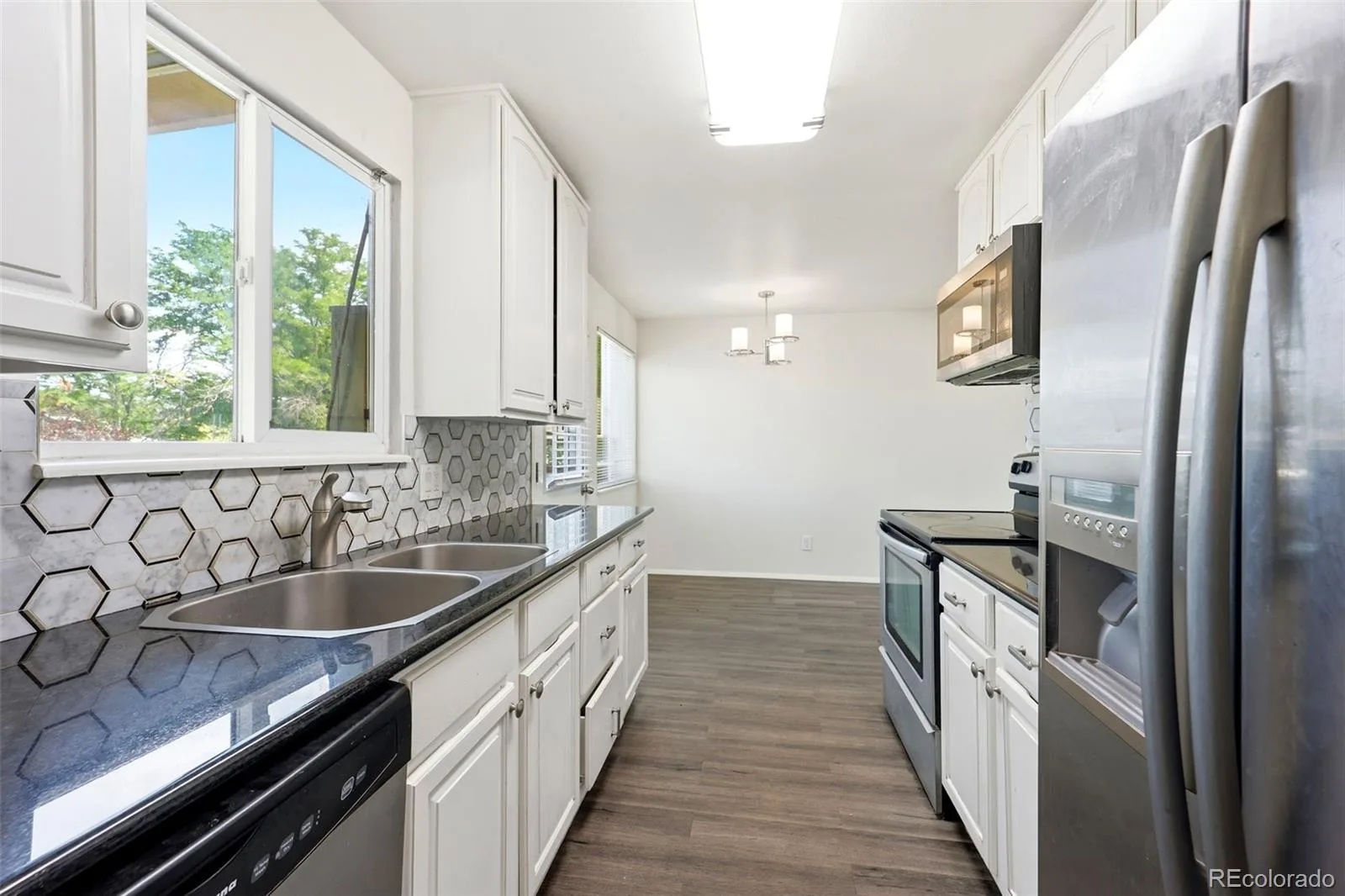 4221 S Quintero Way Aurora CO 80013 | MLS #REC3381514 08202026154642 1600 11