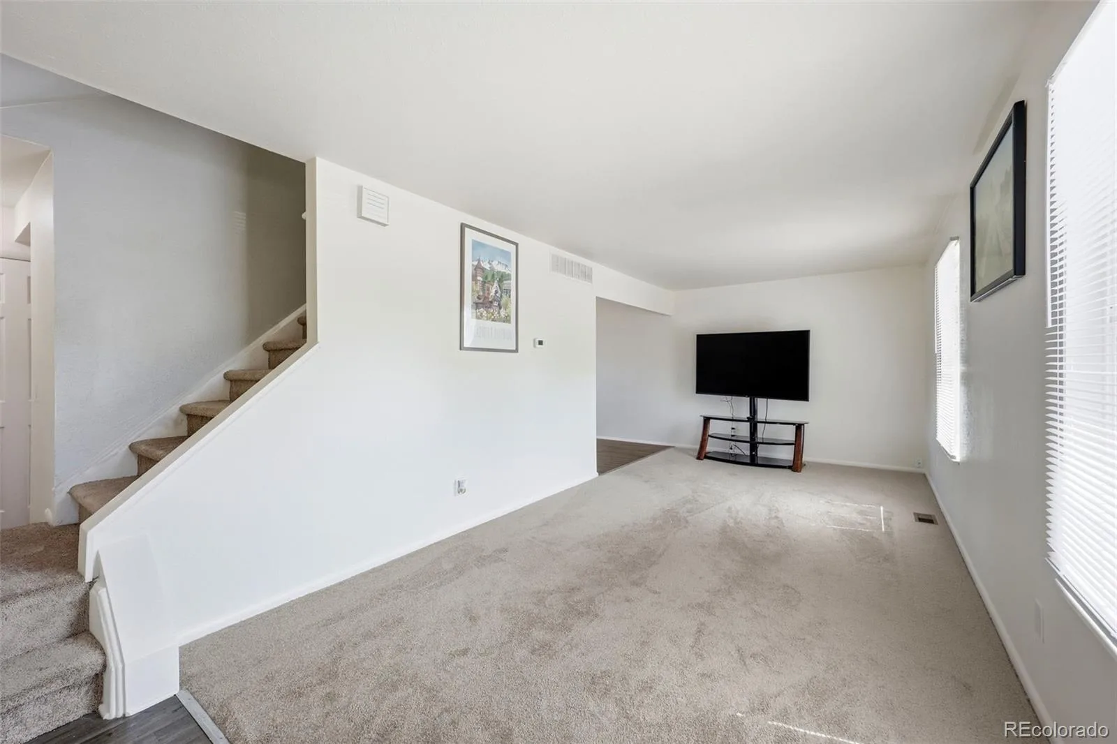 4221 S Quintero Way Aurora CO 80013 | MLS #REC3381514 08202026154642 1600 2