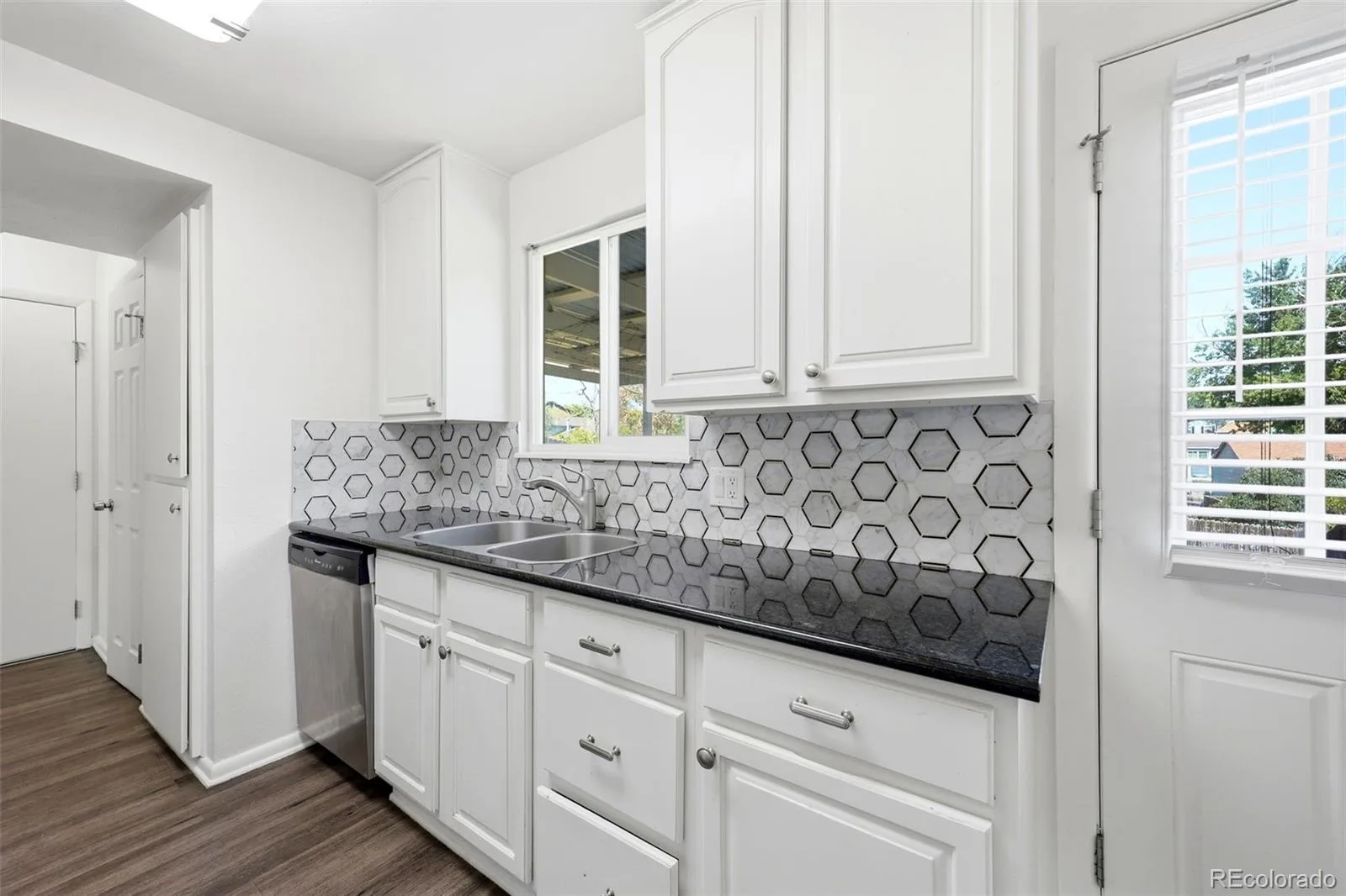 4221 S Quintero Way Aurora CO 80013 | MLS #REC3381514 08202026154642 1600 8